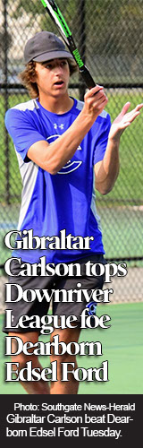 Gibraltar Carlson boys' tennis tops Dearborn Edsel Ford