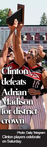 Clinton wins championship in loaded Division 3 district 